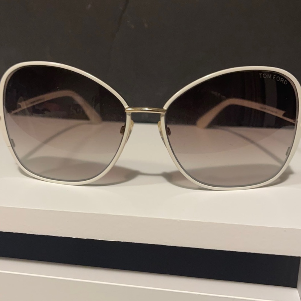 Tom Ford Solange Shades